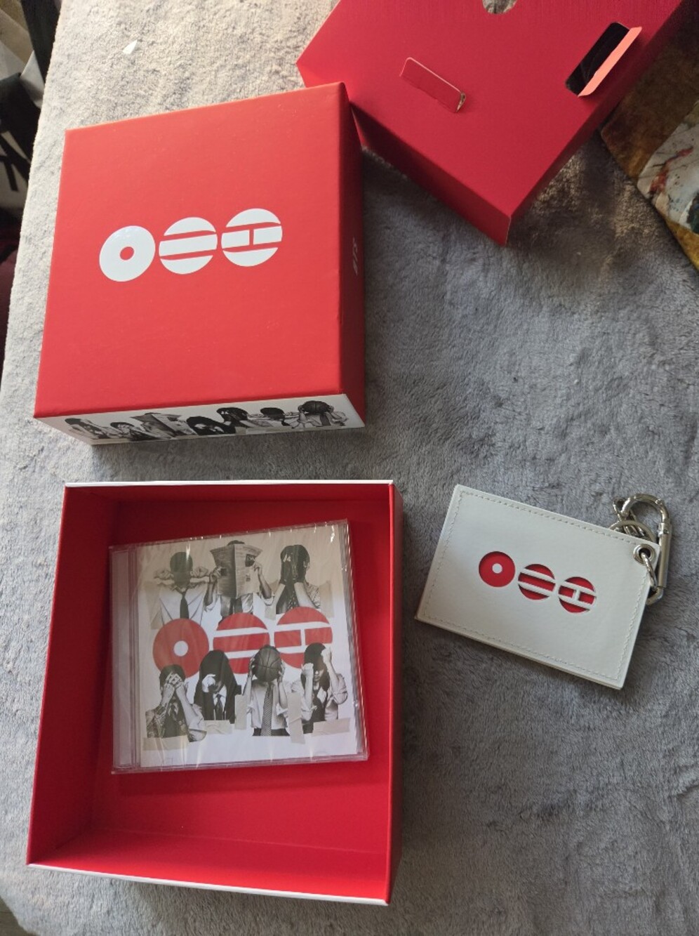 BTS Arirang CD and Wallet Pouch Red Outer Box
